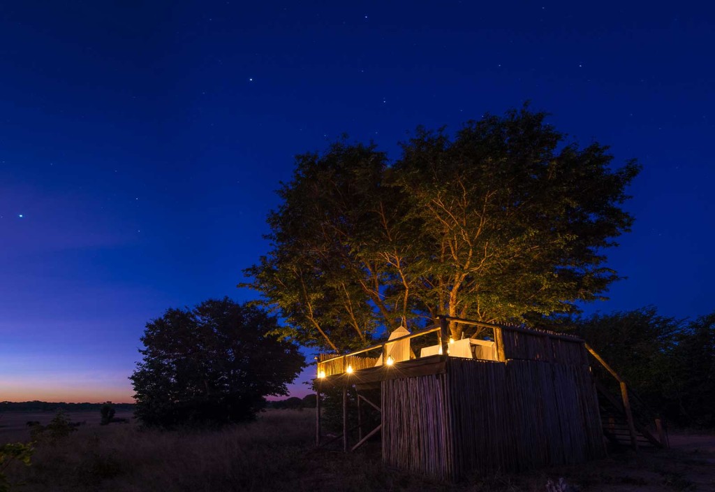 Little Makalolo Camp starbed experience, Hwange National Park
