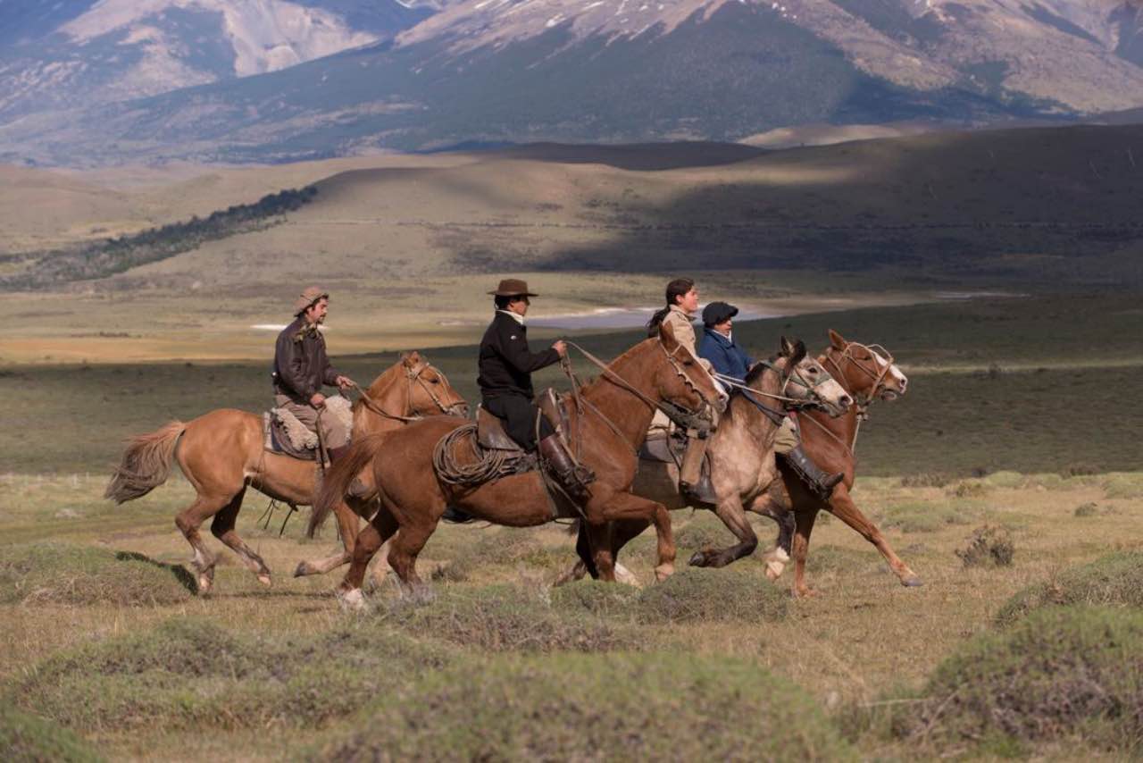 Awasi Patagonia guacho cowboys and horses