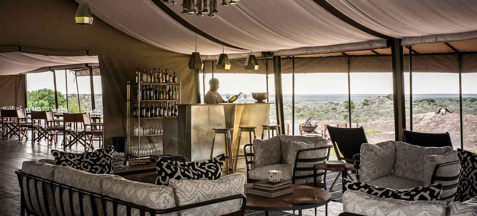 Kichakani Serengeti Camp Lounge