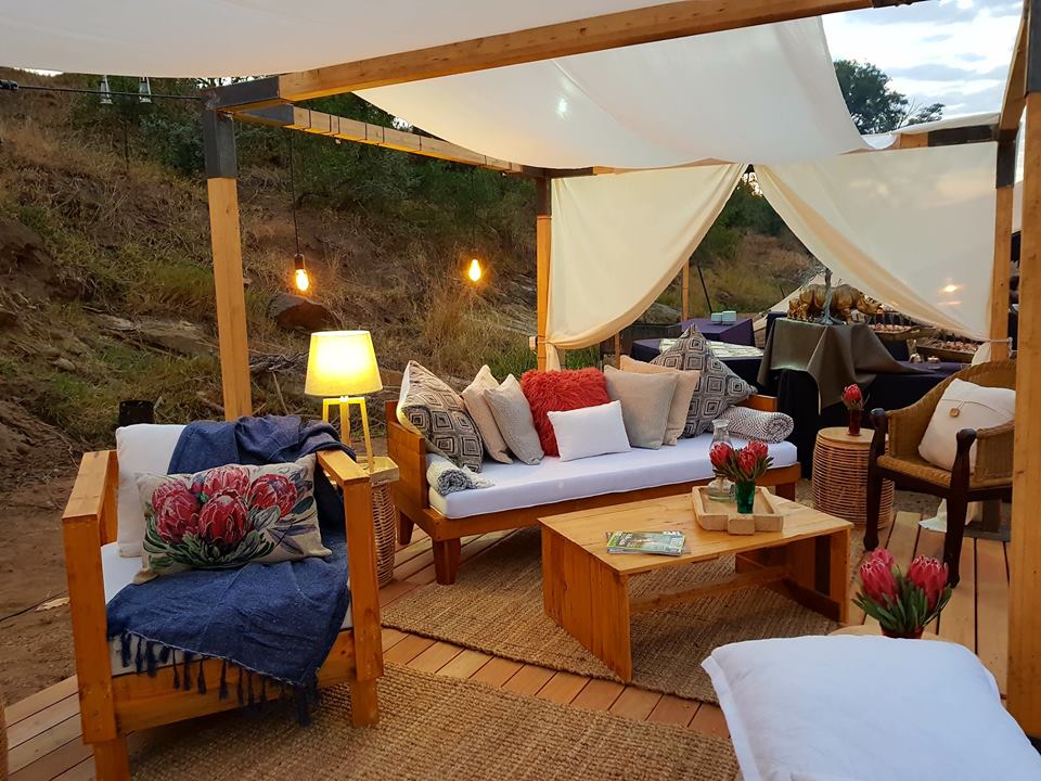 Outdoor lounge at Kruger Grande