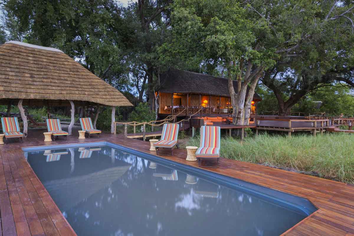 Mapula Lodge Grounds and Pools